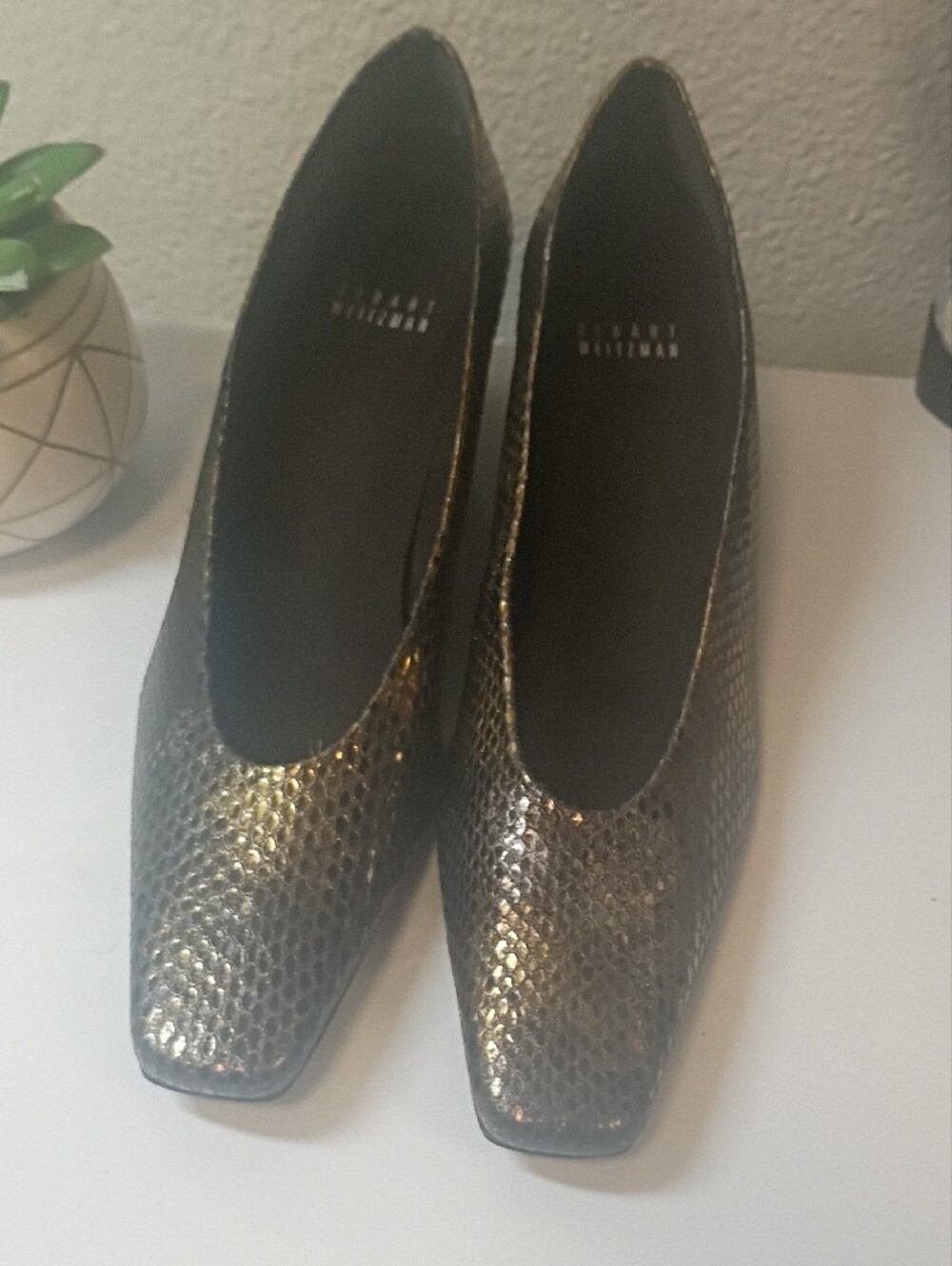 Stuart Weitzman Metallic Gold Snake-Embossed Pumps - Picture 2 of 12
